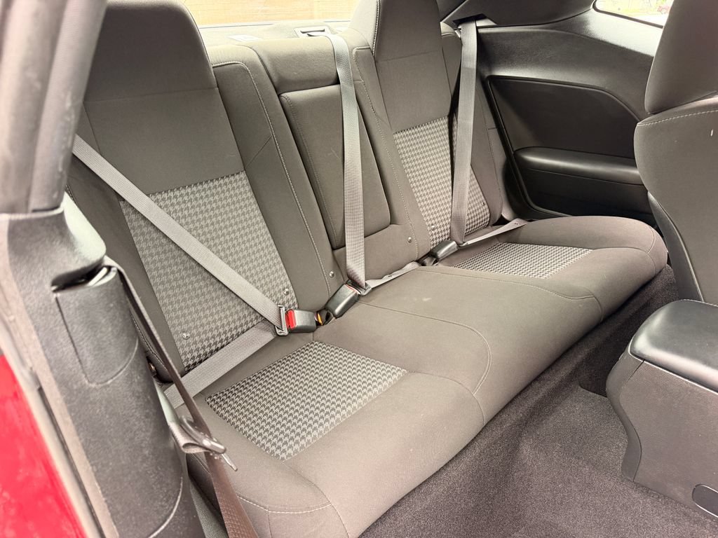 Used 2022 Dodge Challenger R/T RWD image 32