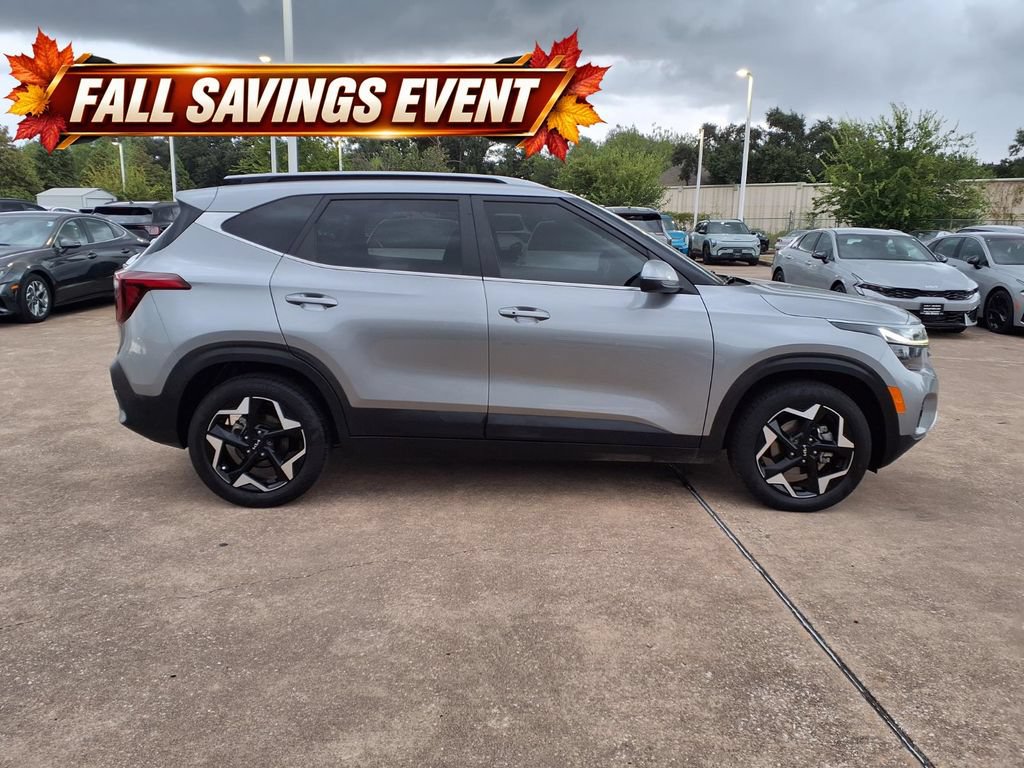 Used 2024 Kia Seltos EX FWD image 6