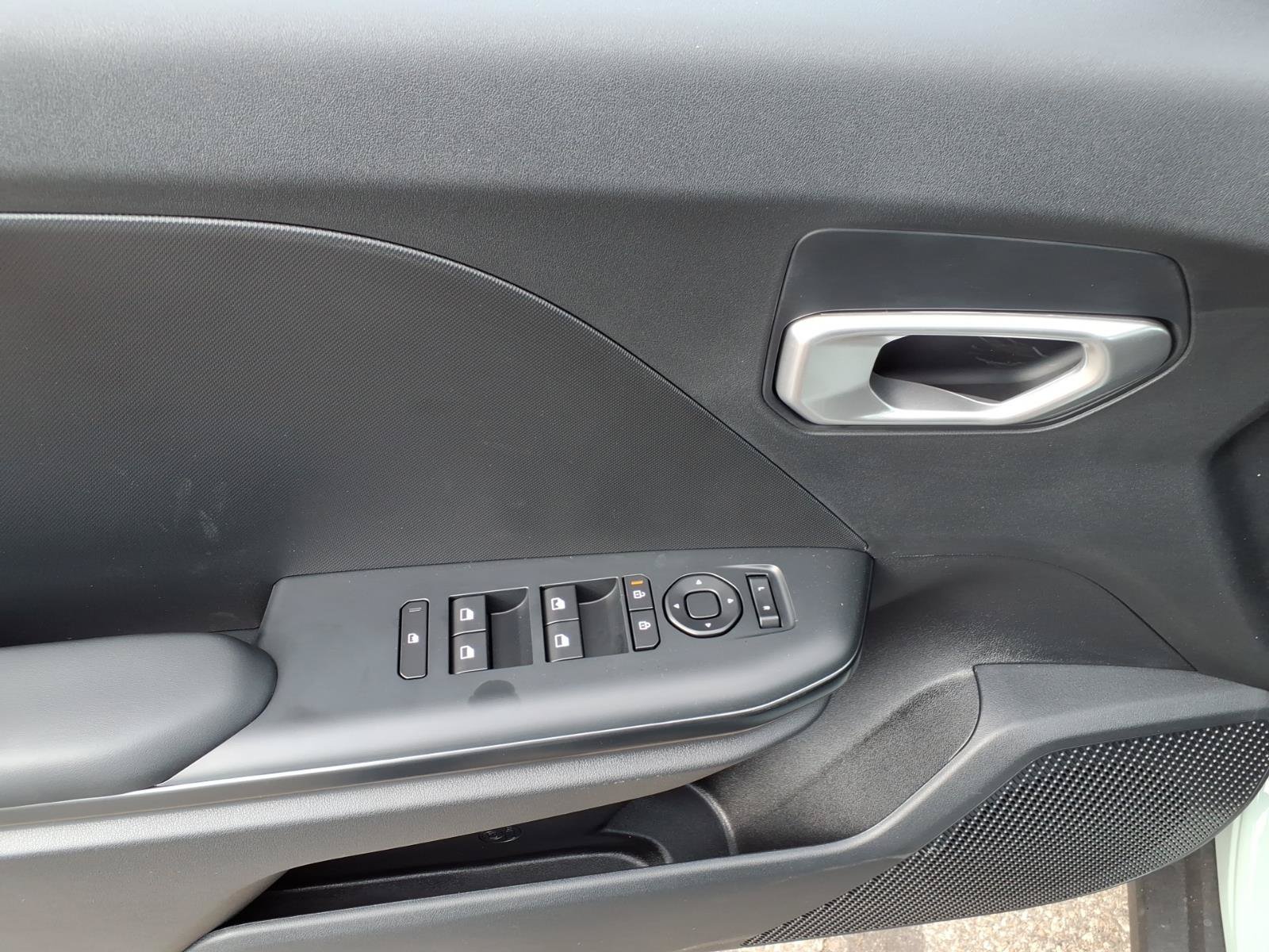 New 2026 Kia K4 FWD image 11