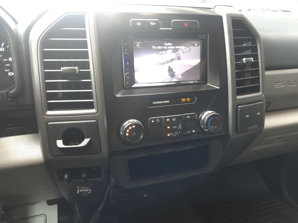 Used 2017 Ford F550 image 22