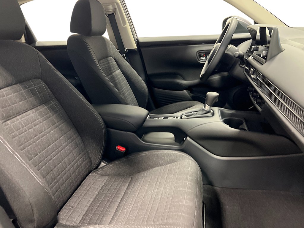 Used 2025 Honda HR-V LX image 31