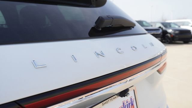Used 2022 Lincoln Corsair AWD w/ Equipment Group 101A image 12