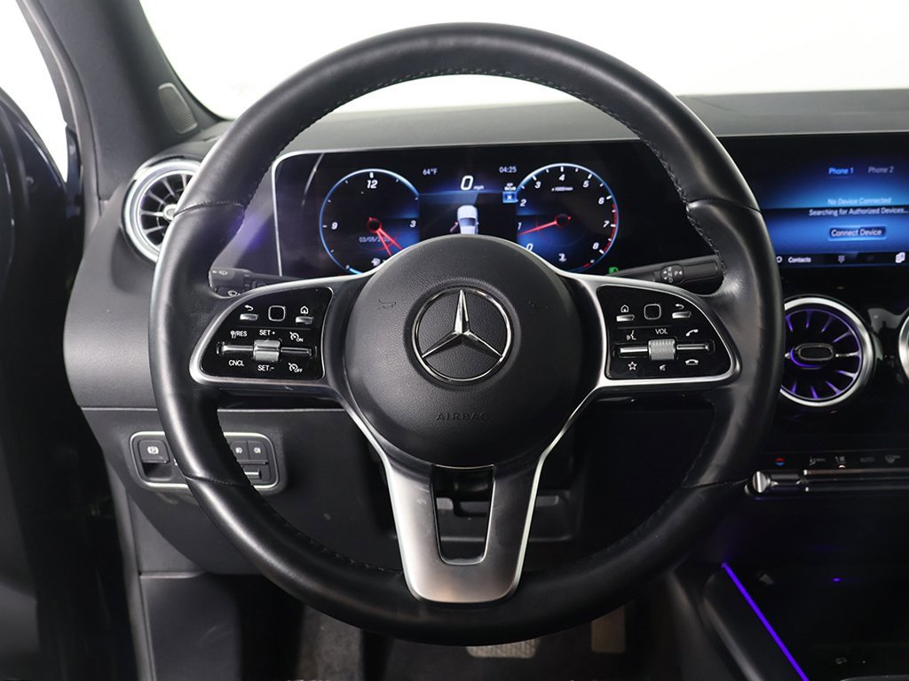 Used 2023 Mercedes-Benz GLA 250 4MATIC w/ Premium Package image 33