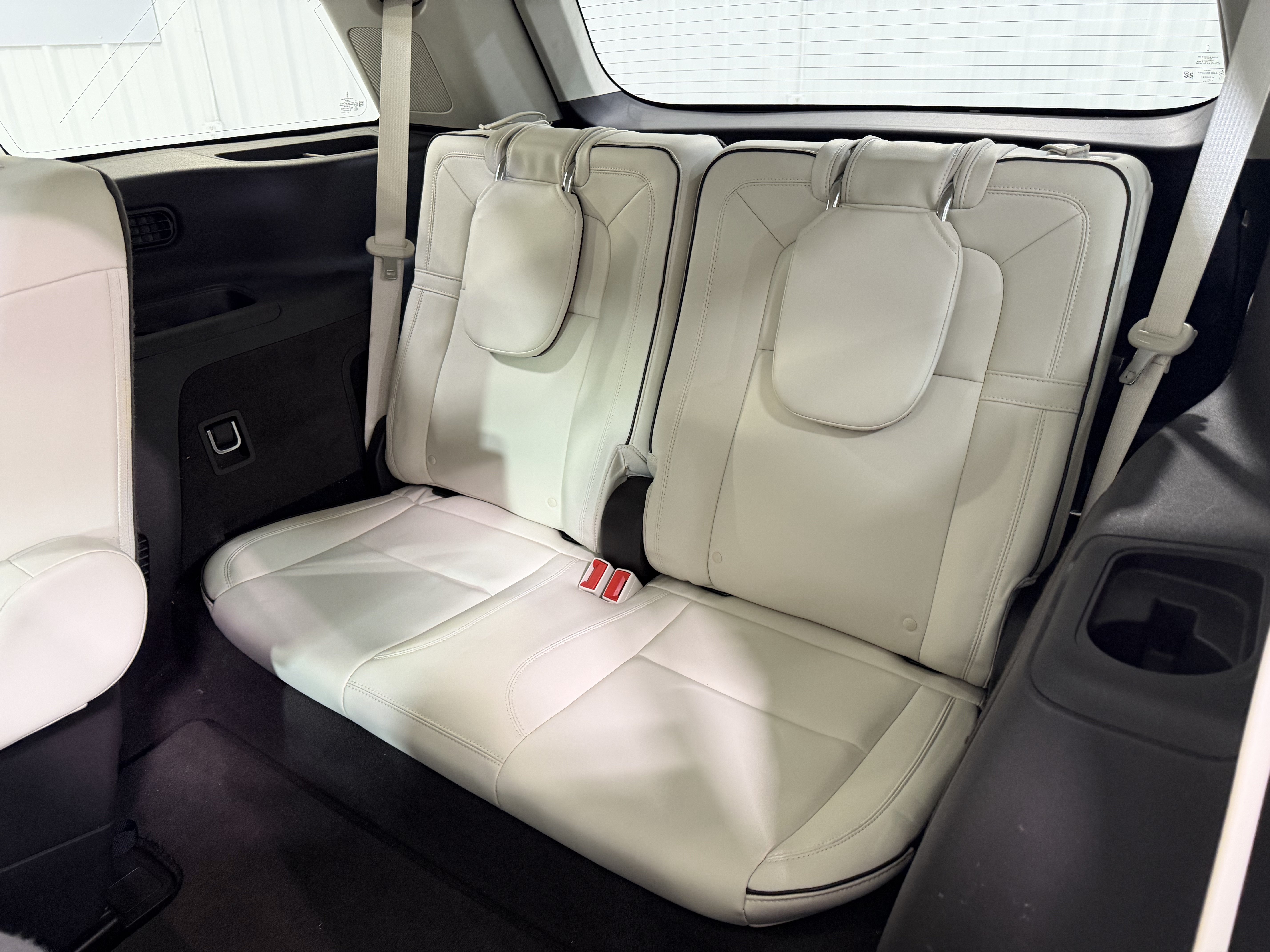 Used 2022 Lincoln Aviator Black Label AWD/4WD image 11