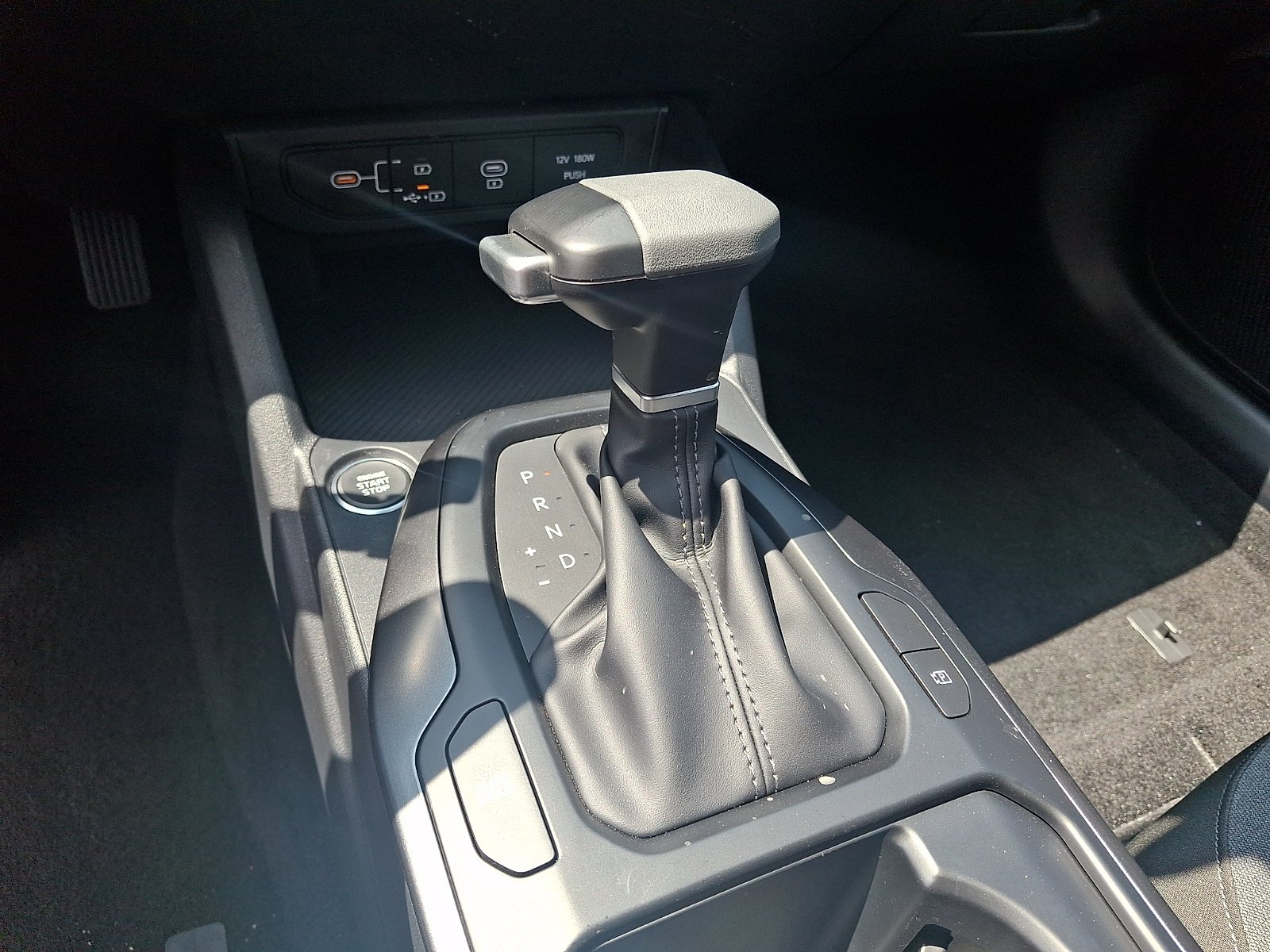 New 2026 Kia K4 FWD image 10