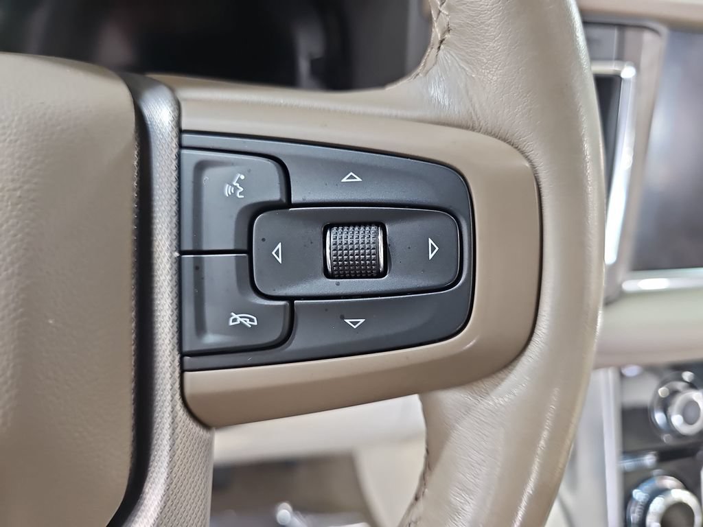 Used 2023 GMC Yukon XL Denali w/ Denali Reserve Package AWD/4WD image 27
