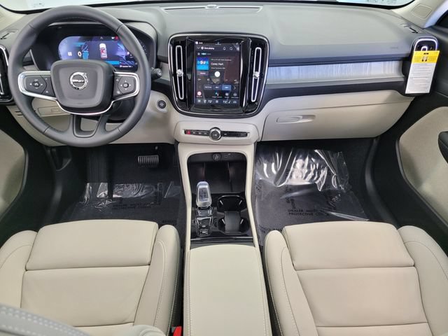 New 2026 Volvo XC40 B5 Plus w/ Protection Package Premier AWD/4WD image 16