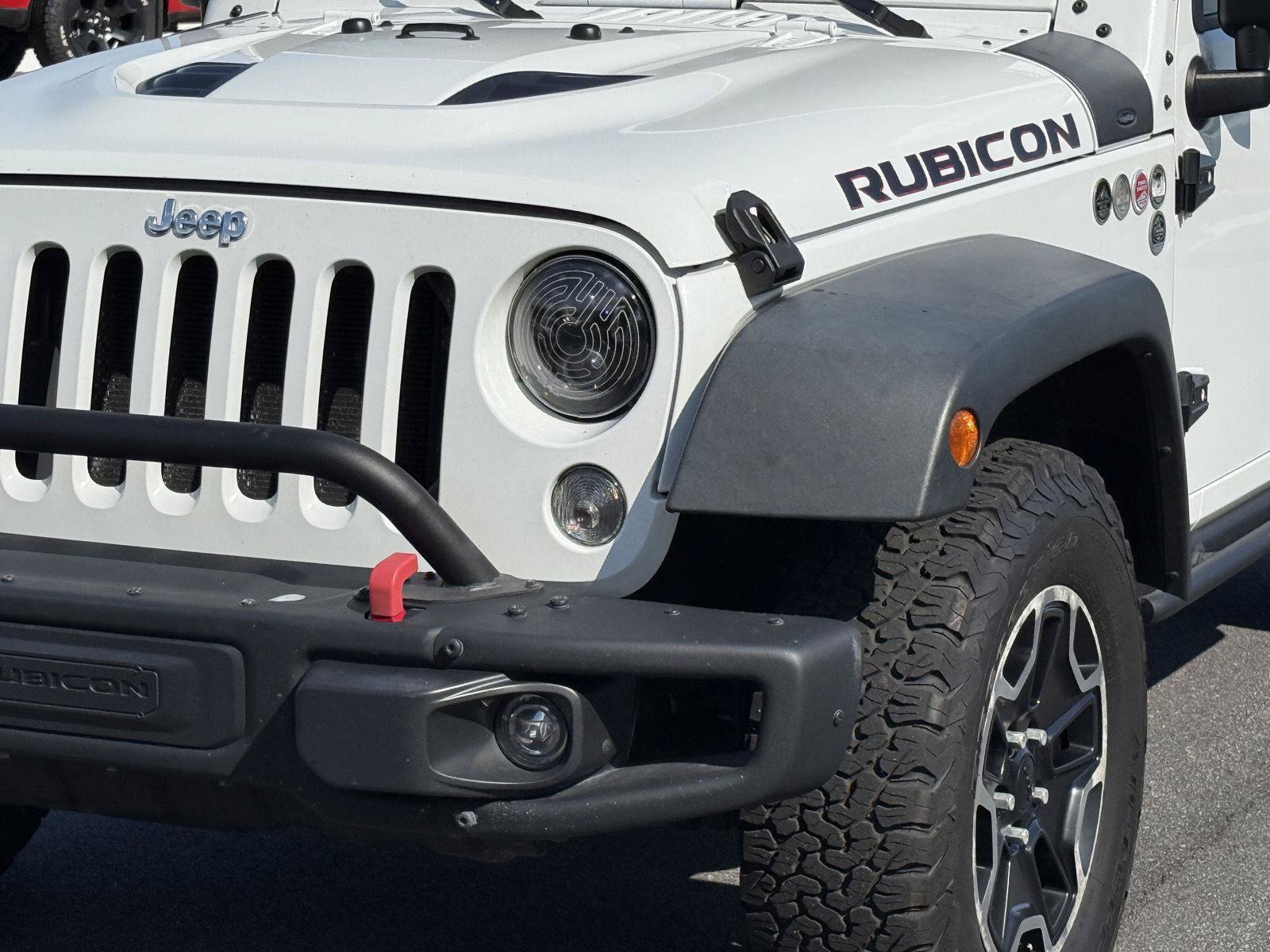Used 2015 Jeep Wrangler Unlimited Rubicon AWD/4WD image 10