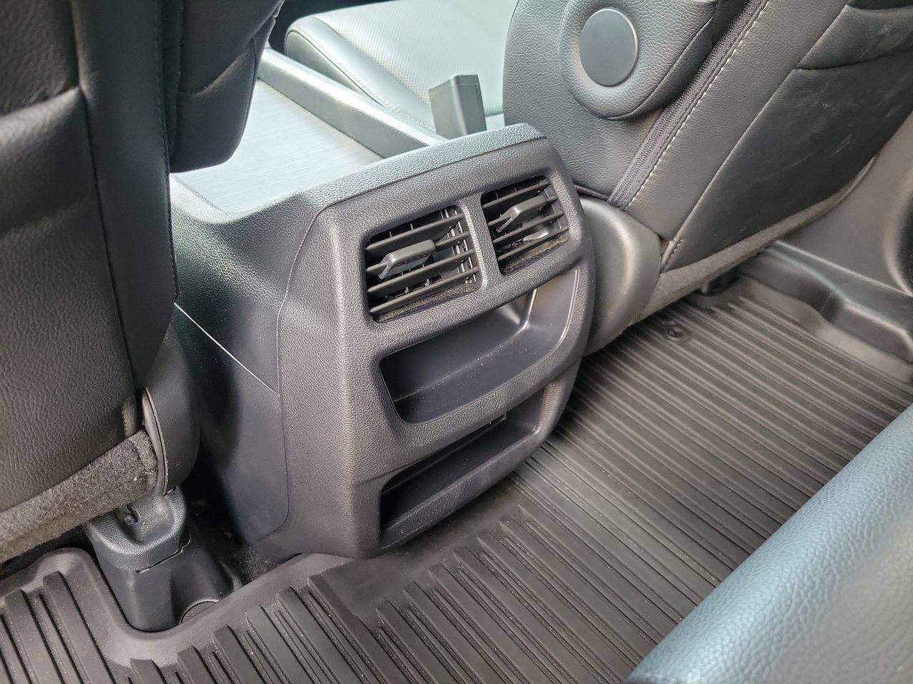 Used 2019 Honda Ridgeline RTL image 11
