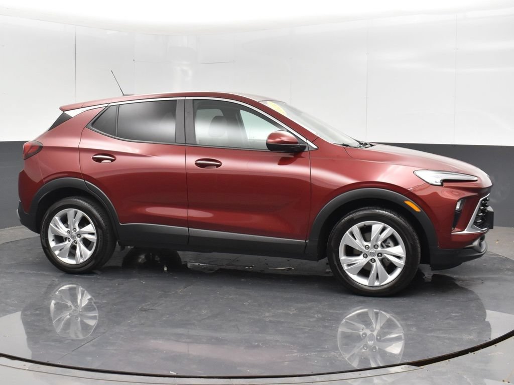 Used 2024 Buick Encore GX Preferred FWD image 8
