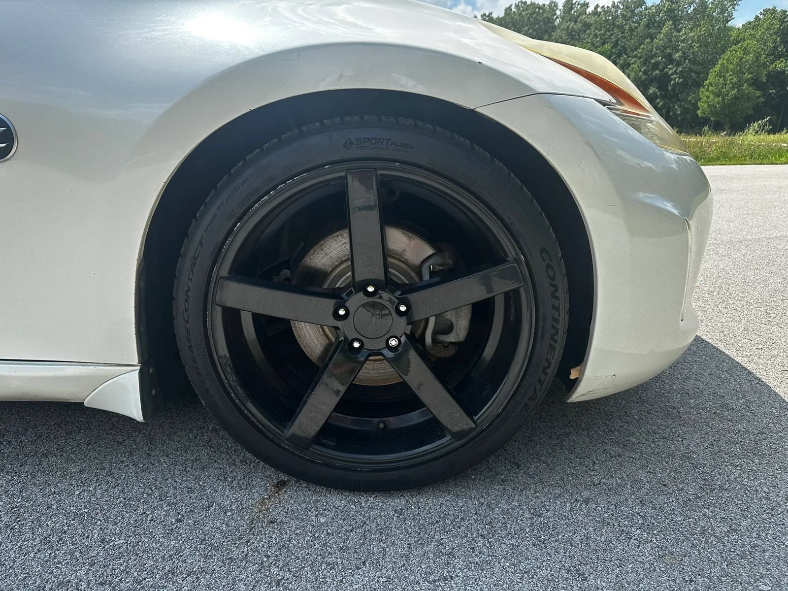 Used 2014 Nissan 370Z Touring RWD image 22