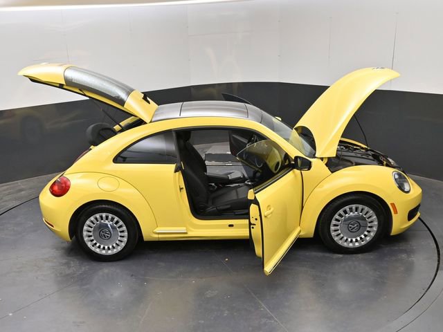 Used 2014 Volkswagen Beetle 2.5 FWD image 25