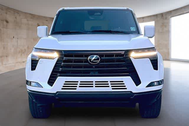 Used 2024 Lexus GX 550 w/ Cold Area Package AWD/4WD image 3