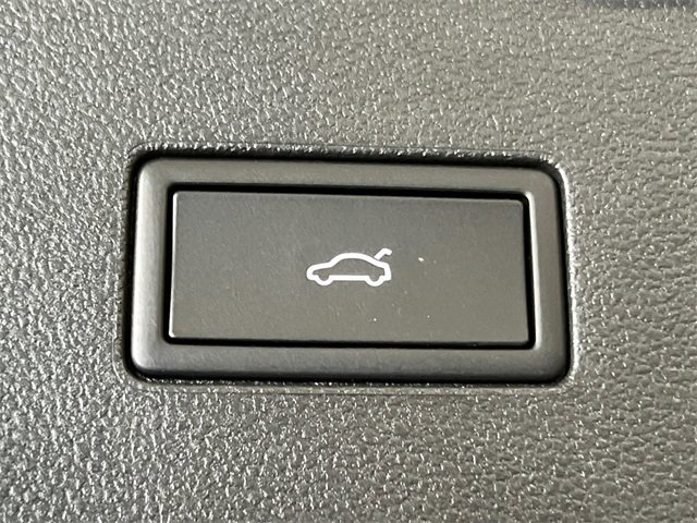 New 2026 Volkswagen Atlas SEL image 6