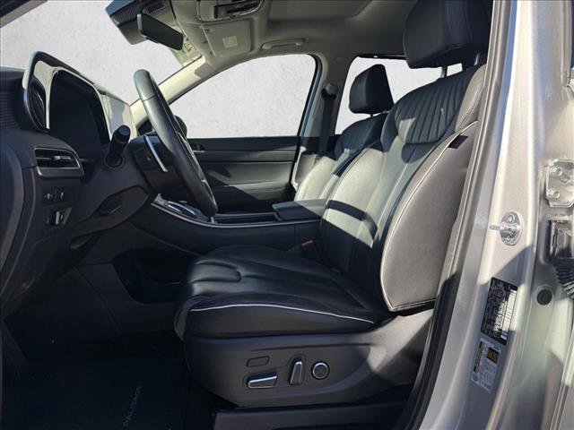 Used 2023 Hyundai Palisade Limited w/ Cargo Package image 10