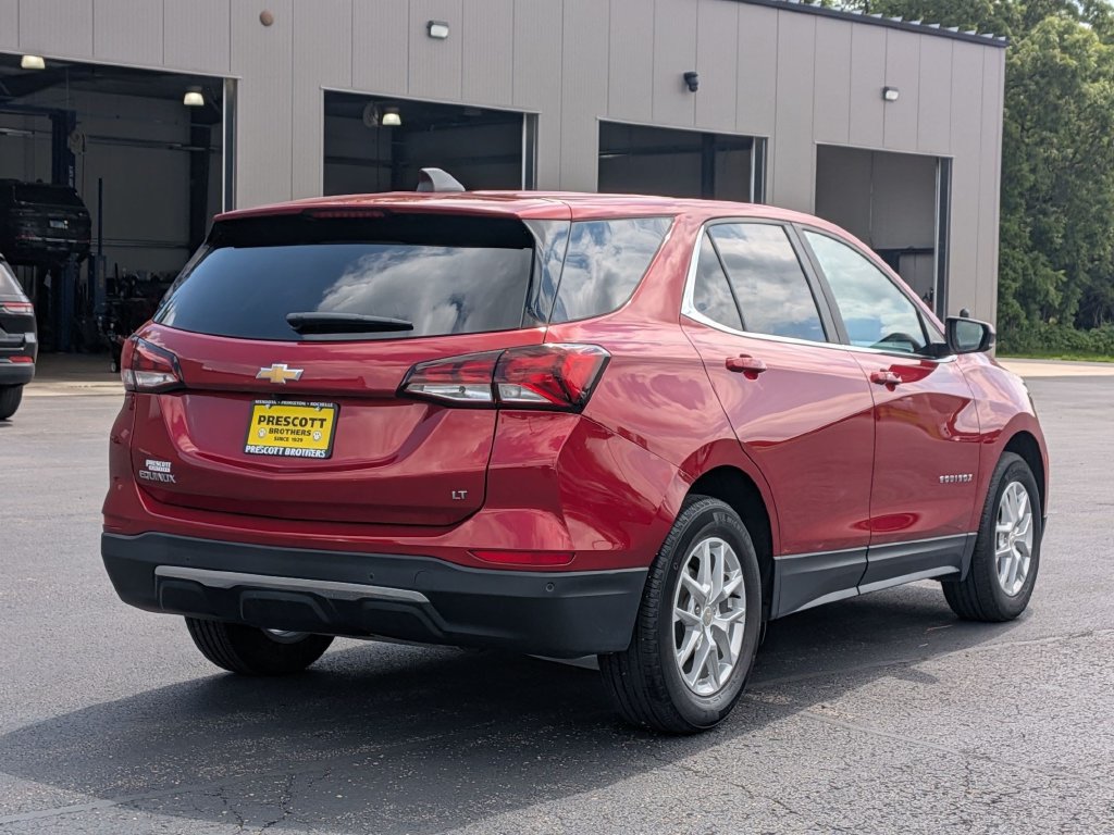 Used 2023 Chevrolet Equinox LT FWD image 7