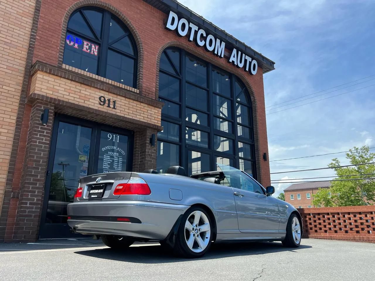 Used 2004 BMW 325Ci Convertible RWD image 12