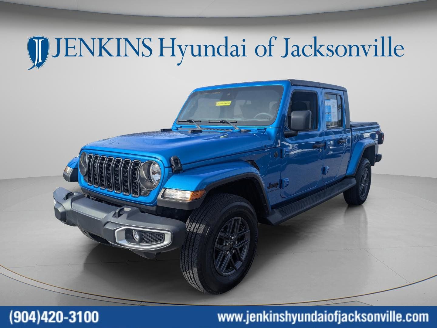 Used 2024 Jeep Gladiator Sport image 14