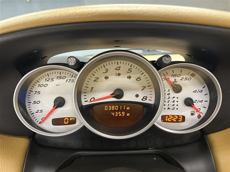 Used 2004 Porsche Boxster S RWD image 25