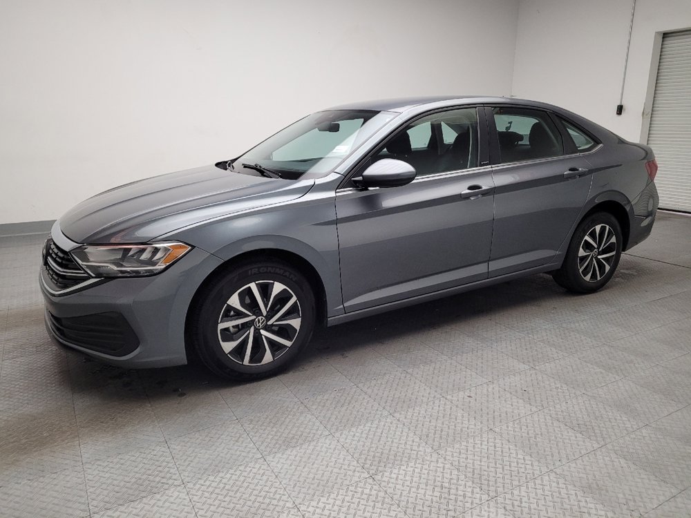 Used 2024 Volkswagen Jetta S FWD image 2