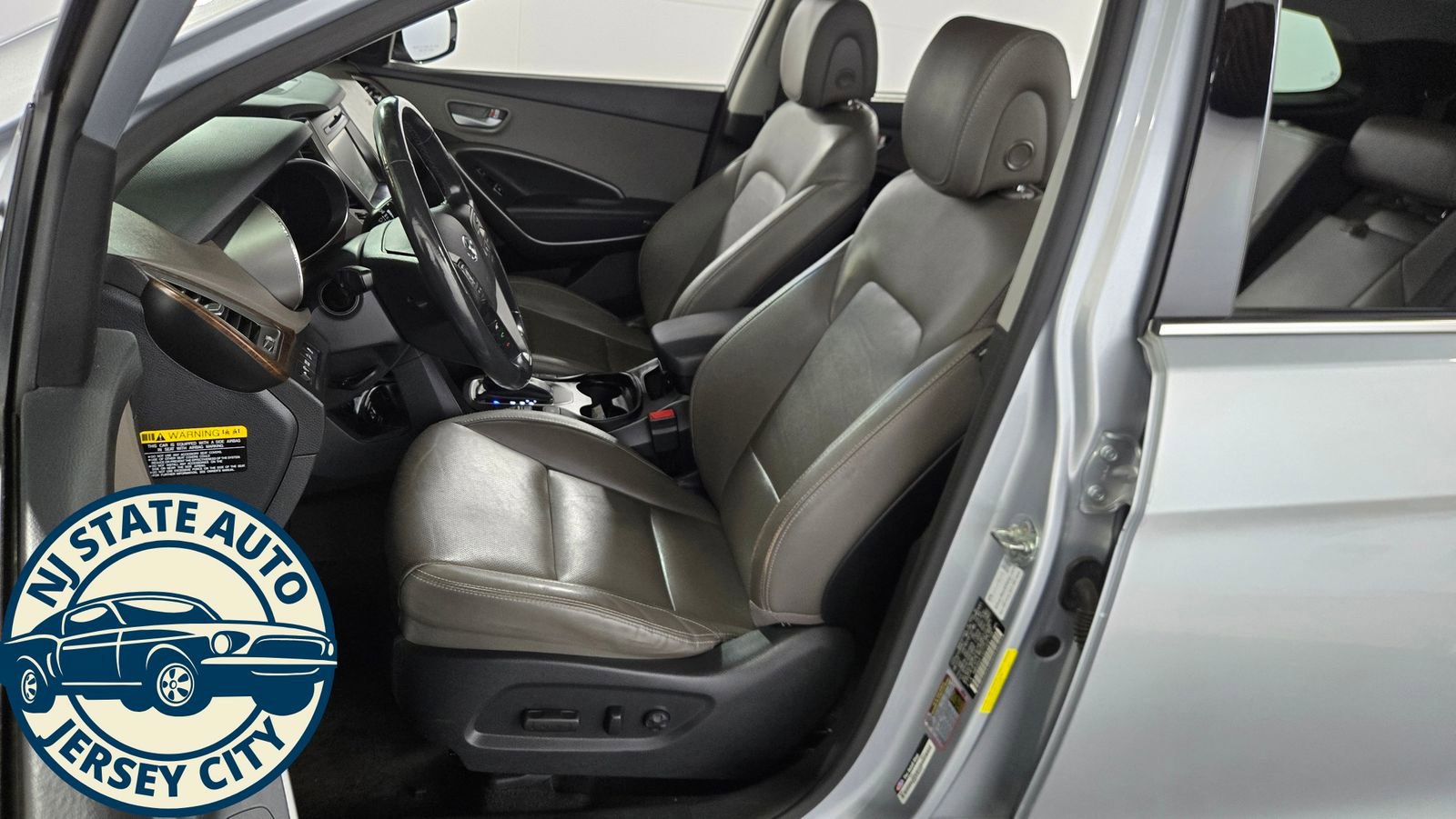 Used 2018 Hyundai Santa Fe AWD w/ SE Ultimate Tech Package 03 image 32