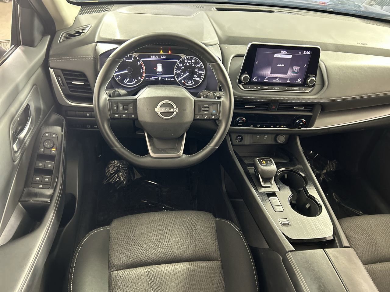 Used 2025 Nissan Rogue SV image 21