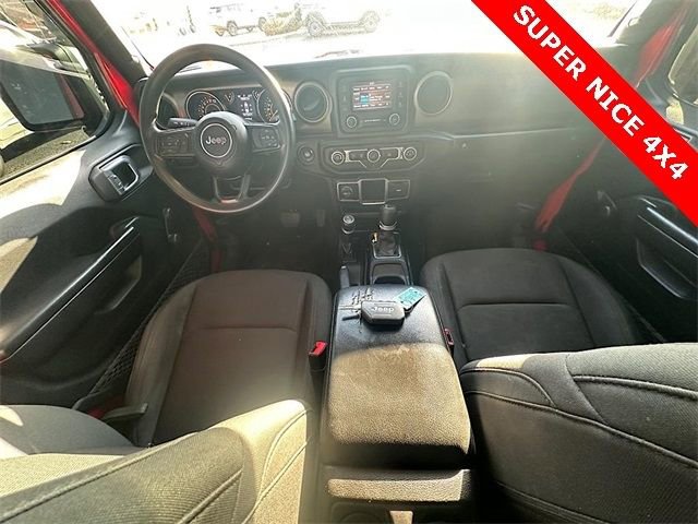 Used 2021 Jeep Gladiator Sport image 14