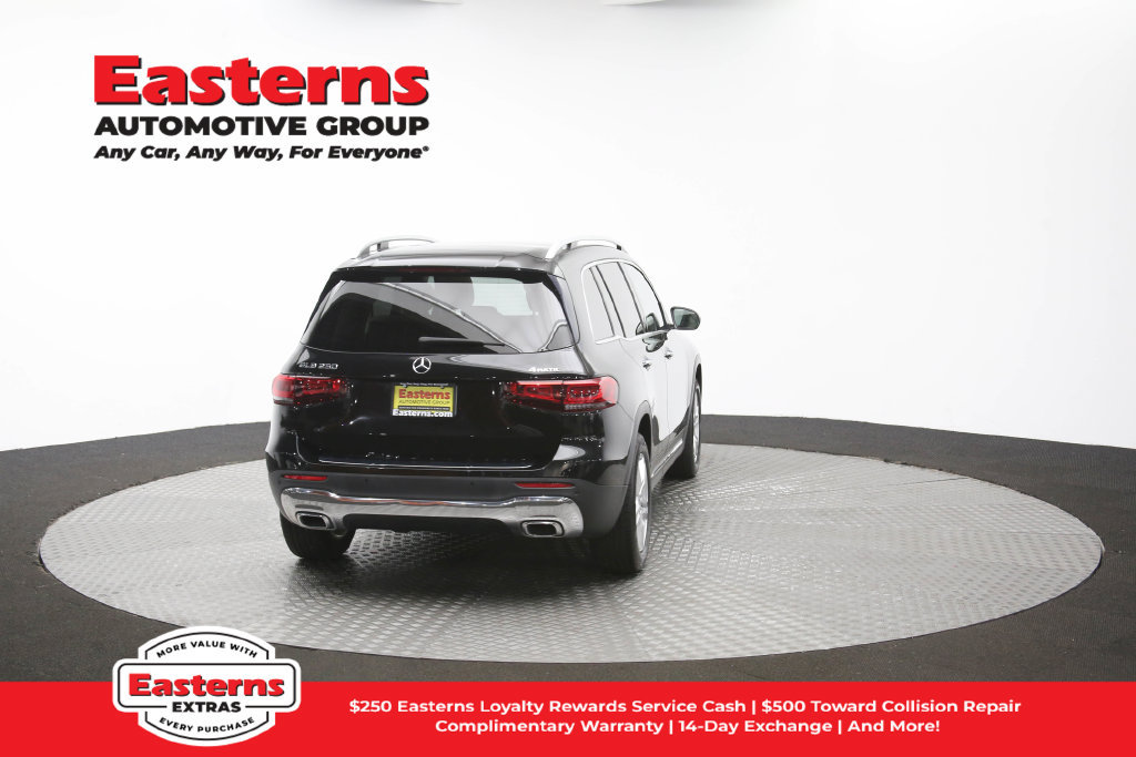 Used 2022 Mercedes-Benz GLB 250 4MATIC image 39