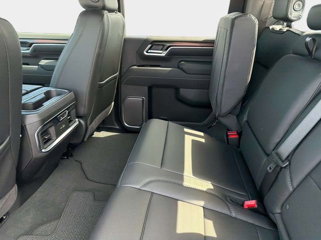 New 2026 GMC Sierra 2500 Denali w/ Denali Reserve Package image 14