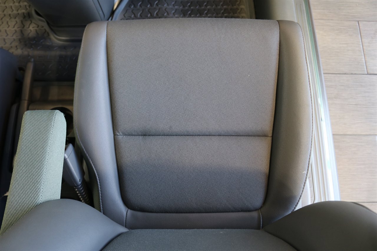 Used 2005 Honda Element EX image 61
