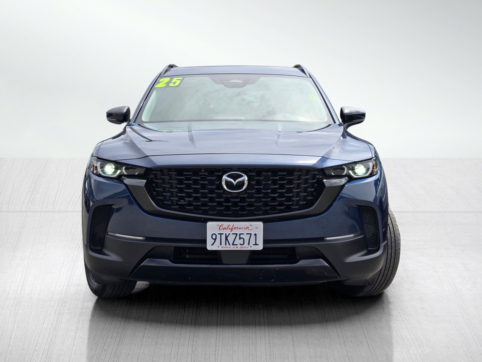 Used 2025 MAZDA CX-50 AWD 2.5 Hybrid w/ Premium Pkg image 2