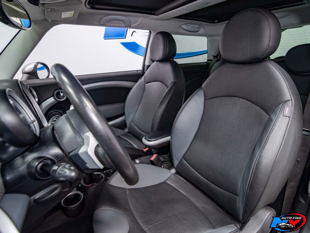 Used 2009 MINI Cooper S image 16