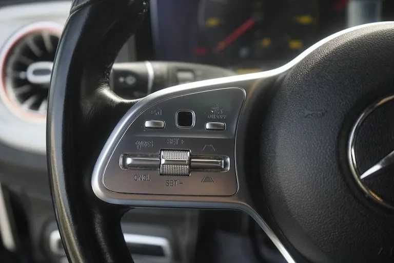 Used 2019 Mercedes-Benz G 550 image 23