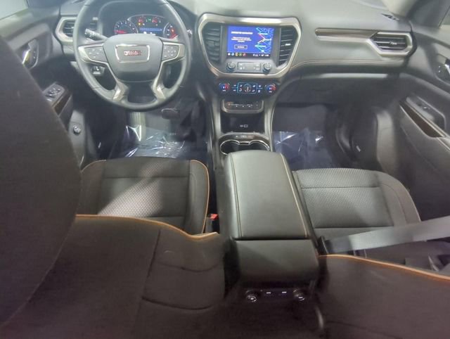Used 2023 GMC Acadia AT4 image 19