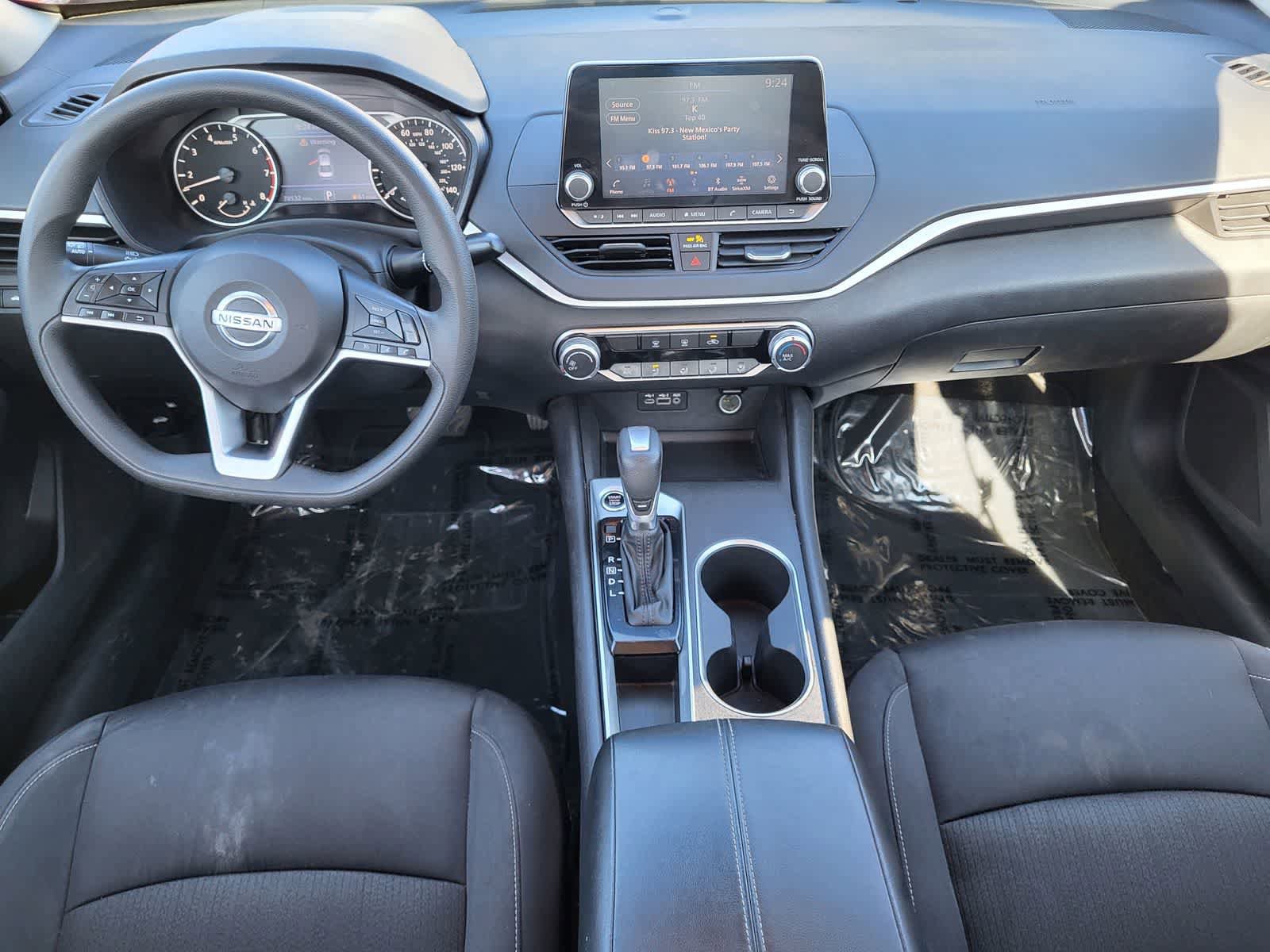 Used 2022 Nissan Altima 2.5 SV FWD image 23