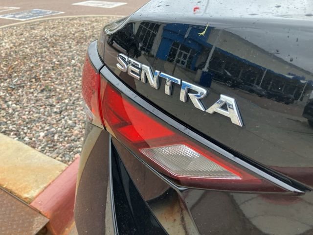 Used 2022 Nissan Sentra SV FWD image 26