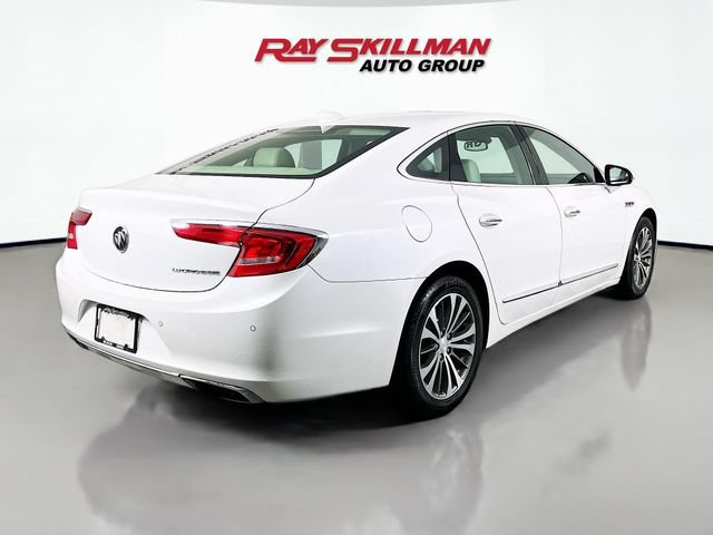 Used 2019 Buick LaCrosse Essence w/ Sun and Shade Package FWD image 7