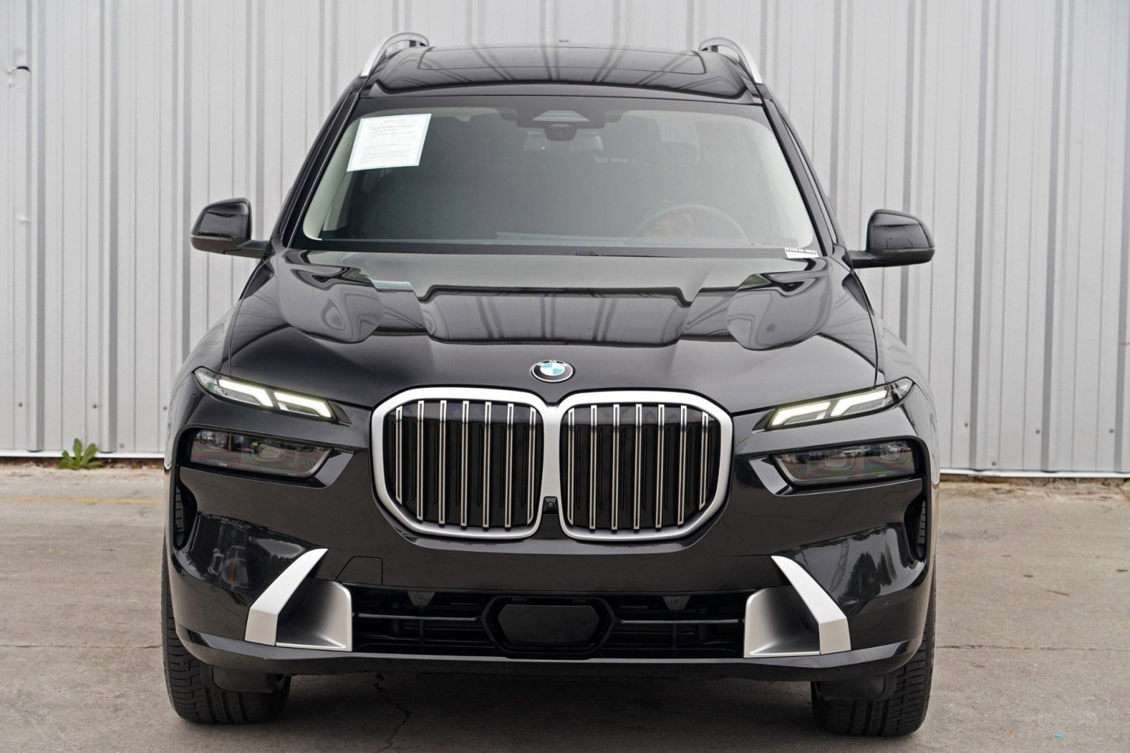 Used 2025 BMW X7 xDrive40i w/ Parking Assistance Package AWD/4WD image 52