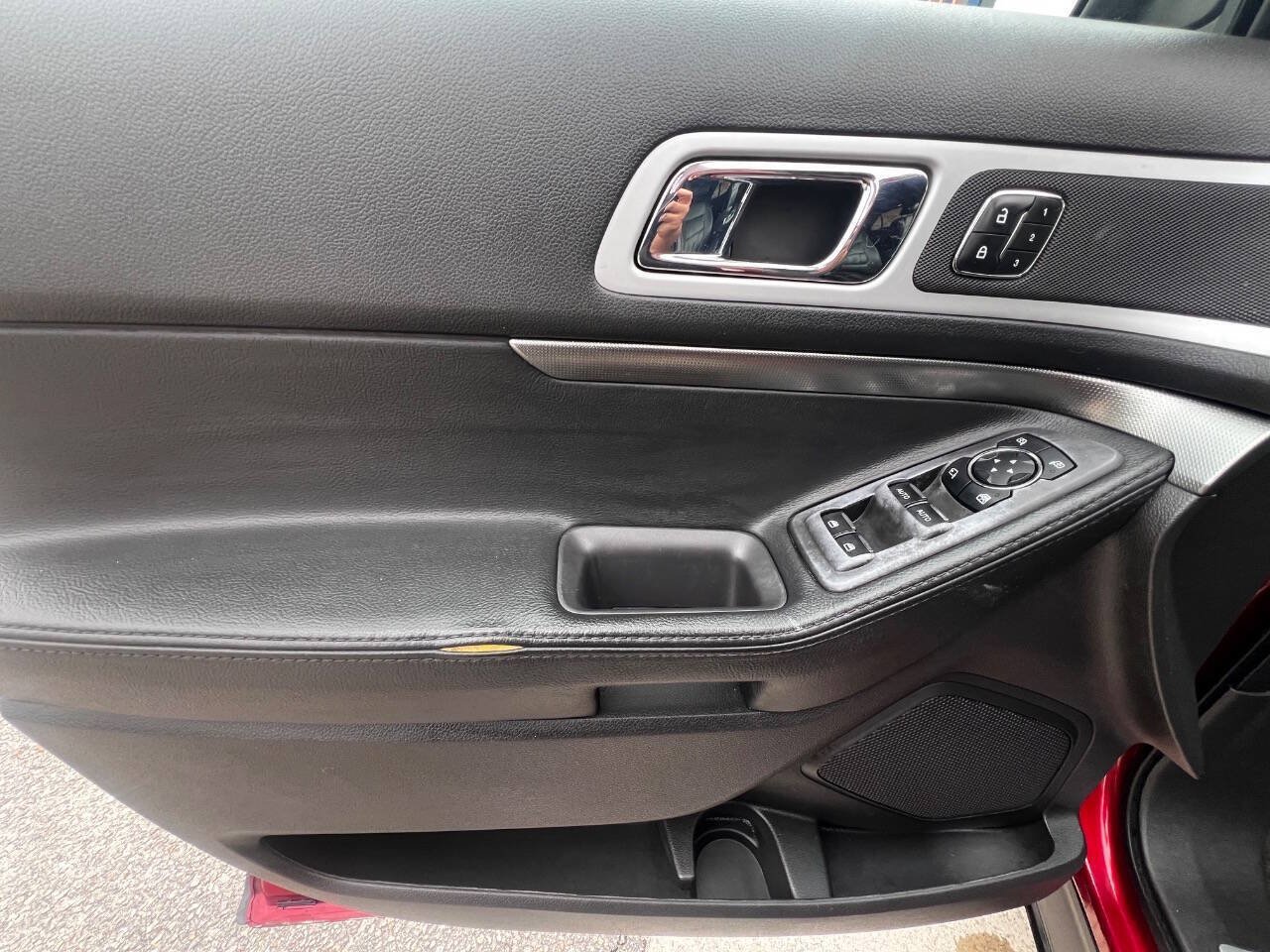 Used 2013 Ford Explorer Sport AWD/4WD image 16