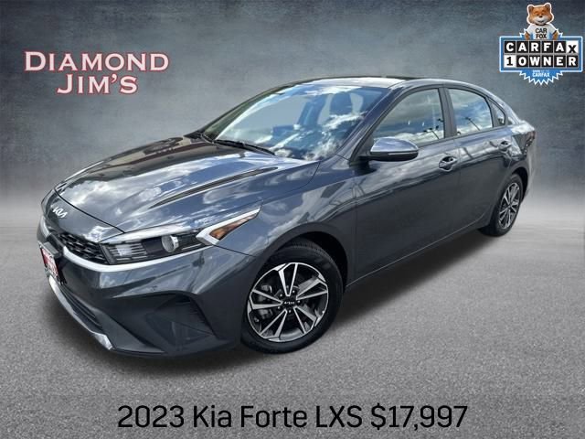 Used 2023 Kia Forte LXS w/ LXS Technology Package image 1