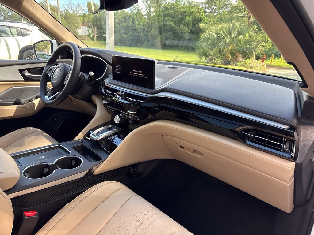 New 2026 Acura MDX w/ Technology Package FWD image 13