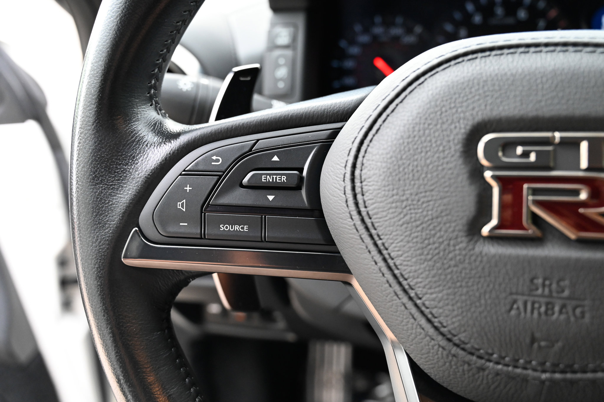 Used 2021 Nissan GT-R Premium AWD/4WD image 27