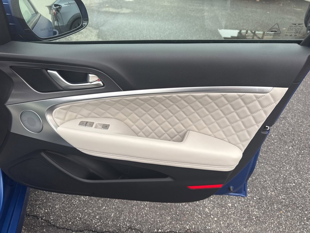 Used 2025 Genesis G70 3.3T Advanced w/ Sport Prestige Package image 23