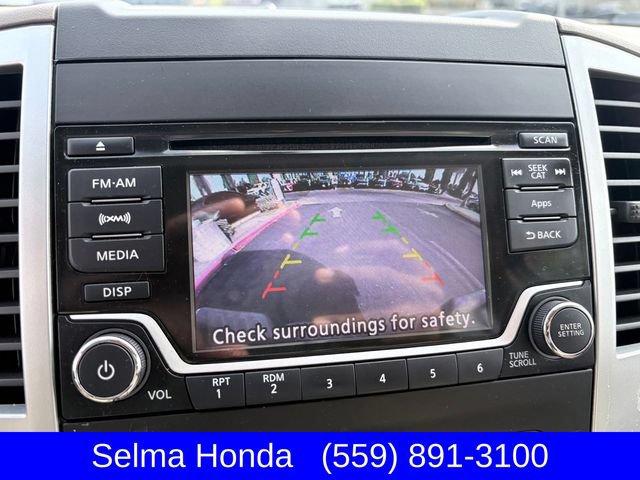 Used 2016 Nissan Frontier SV w/ SV Value Truck Package AWD/4WD image 16