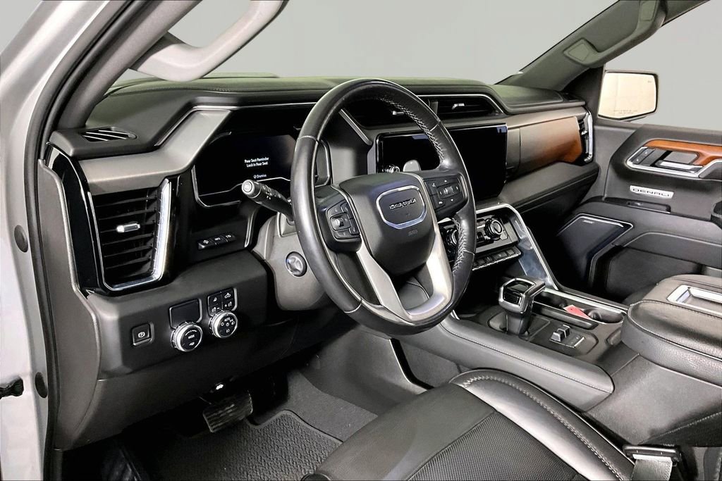Used 2022 GMC Sierra 1500 Denali w/ Denali Reserve Package RWD image 17