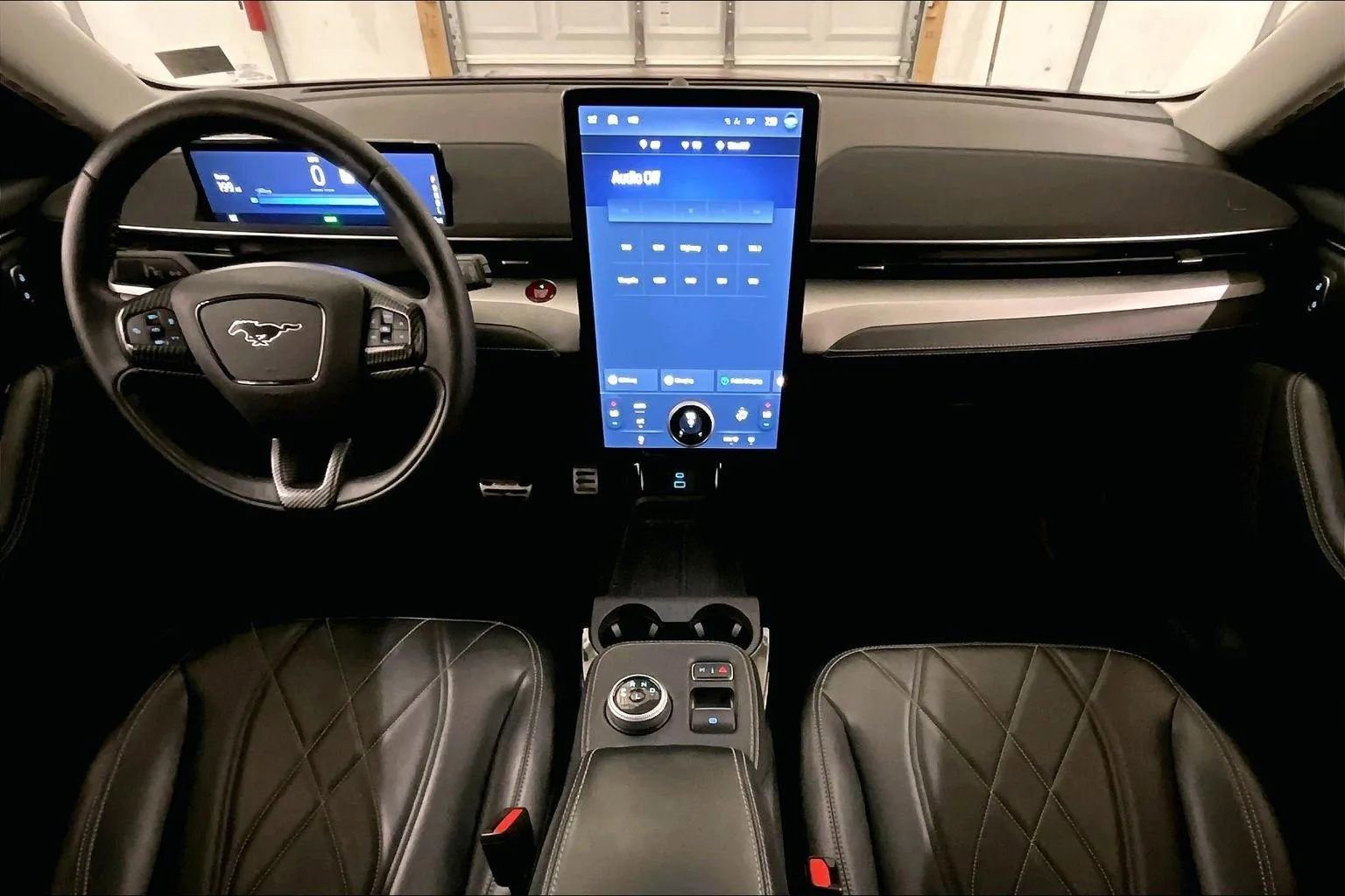 Used 2022 Ford Mustang Mach-E Select image 14