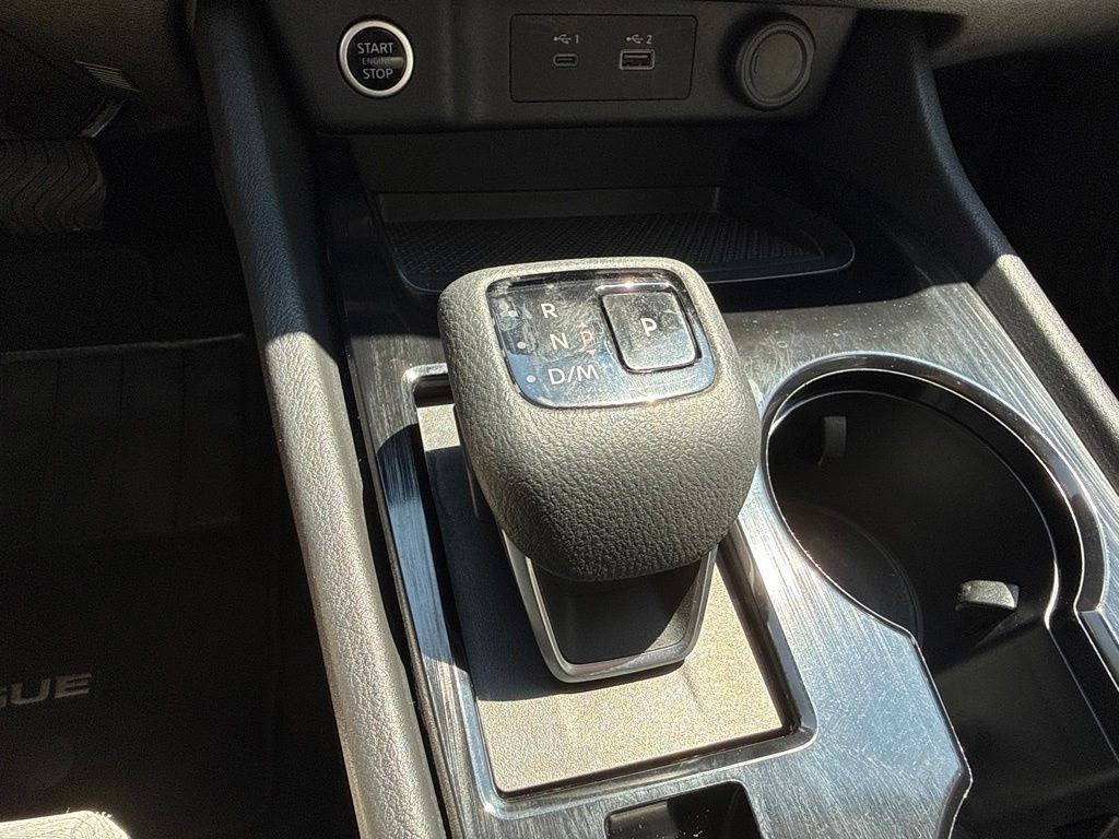 Used 2021 Nissan Rogue SV AWD/4WD image 23