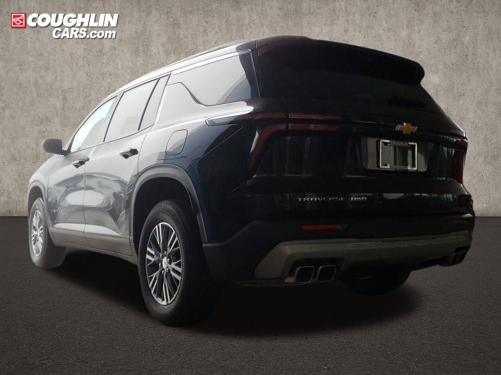 New 2026 Chevrolet Traverse LT w/ Driver Confidence Package image 3