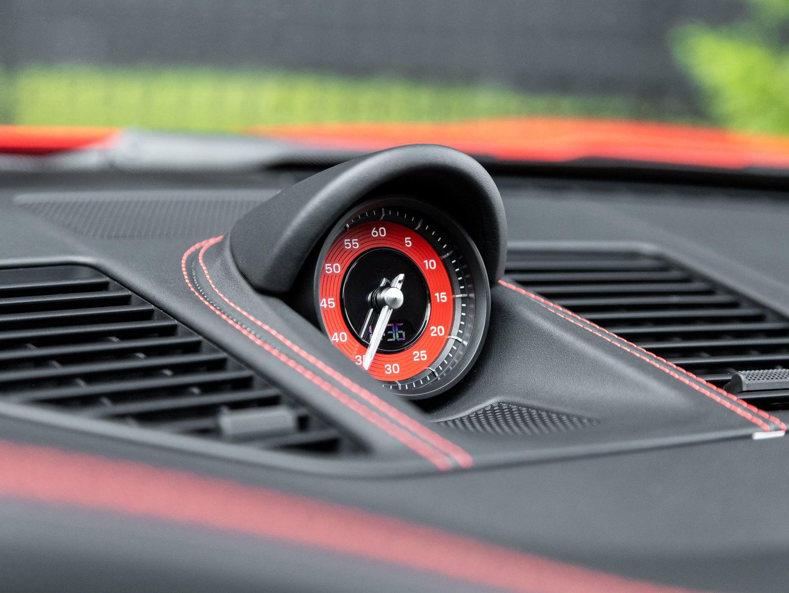 Used 2025 Porsche 911 Carrera GTS RWD image 24