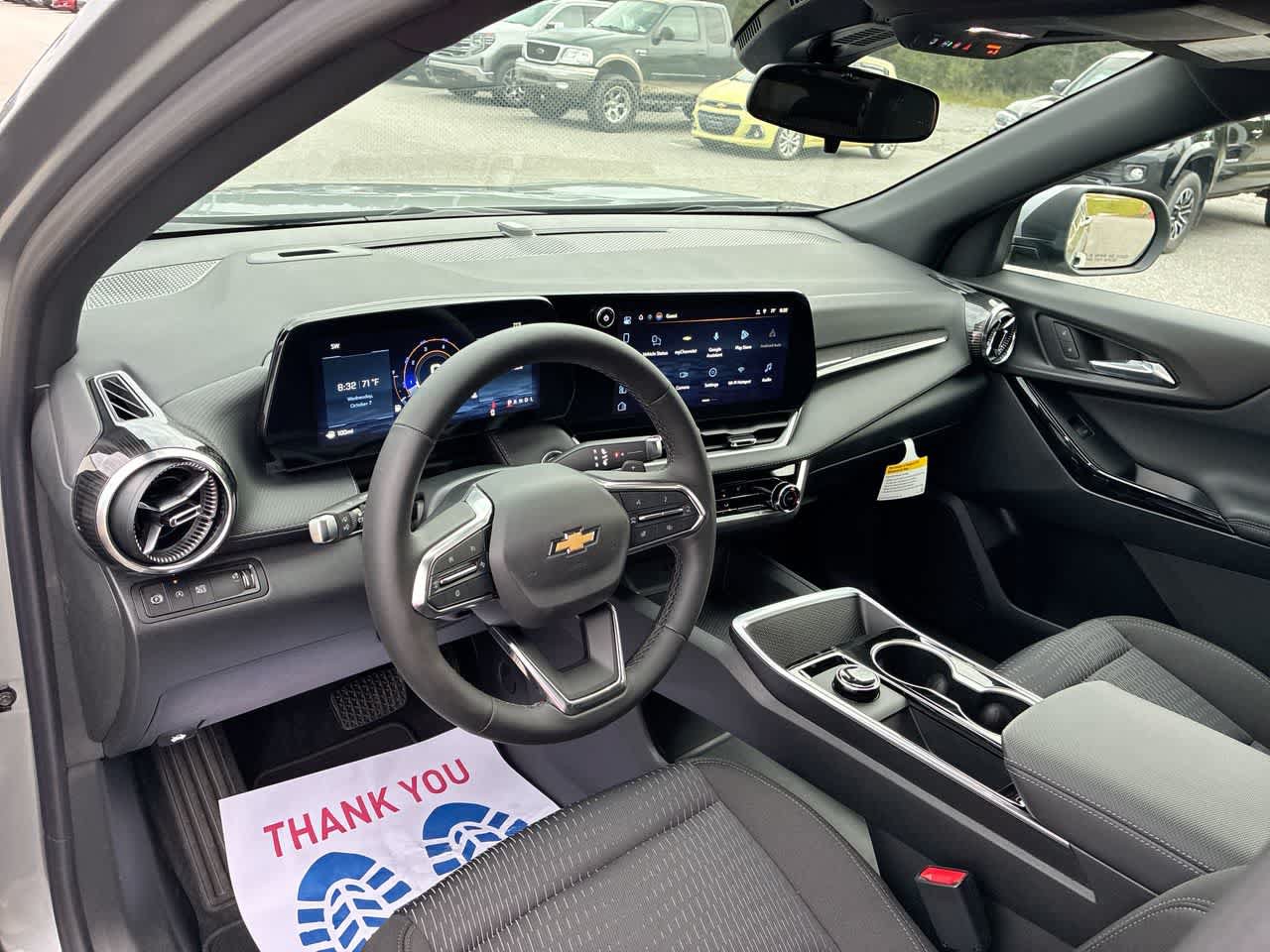 New 2027 Chevrolet Equinox LT FWD image 10